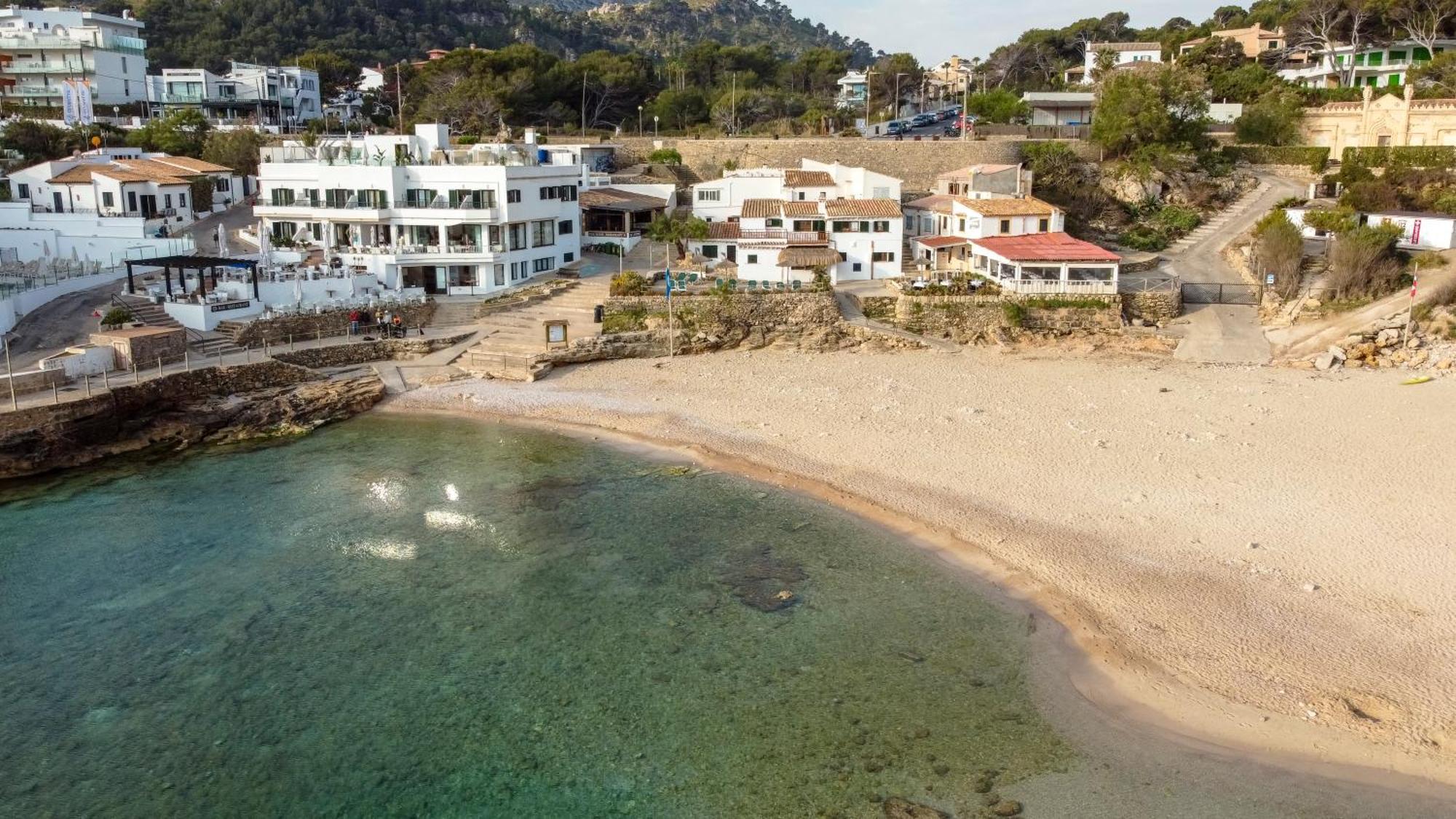 Fish 2 Last Minute Offer * Cala de Sant Vicenc